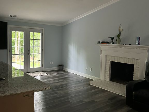 4th image of 6816 Wagon Oak Rd