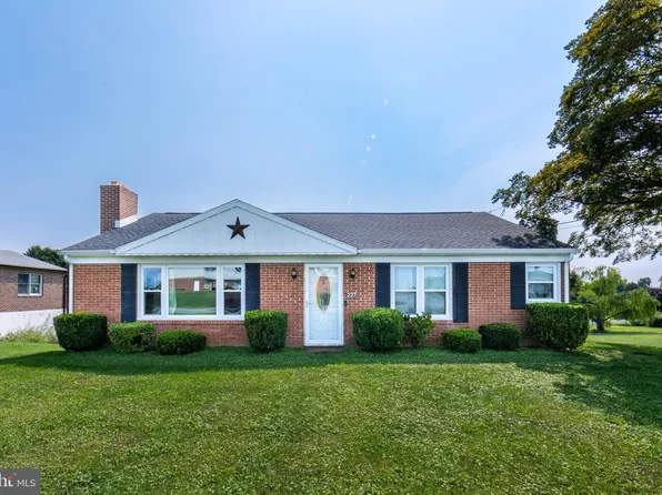 227 N Main St, Shrewsbury, PA 17361