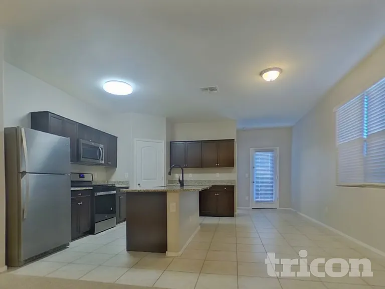 29957 W Mitchell Ave — Photo 4