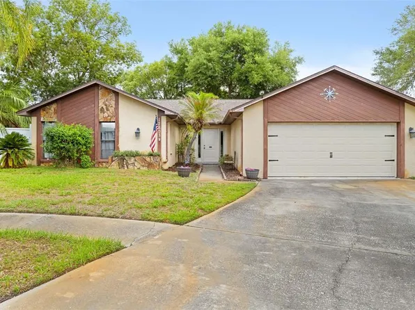 12803 Red Maple Ct, Hudson, FL 34669