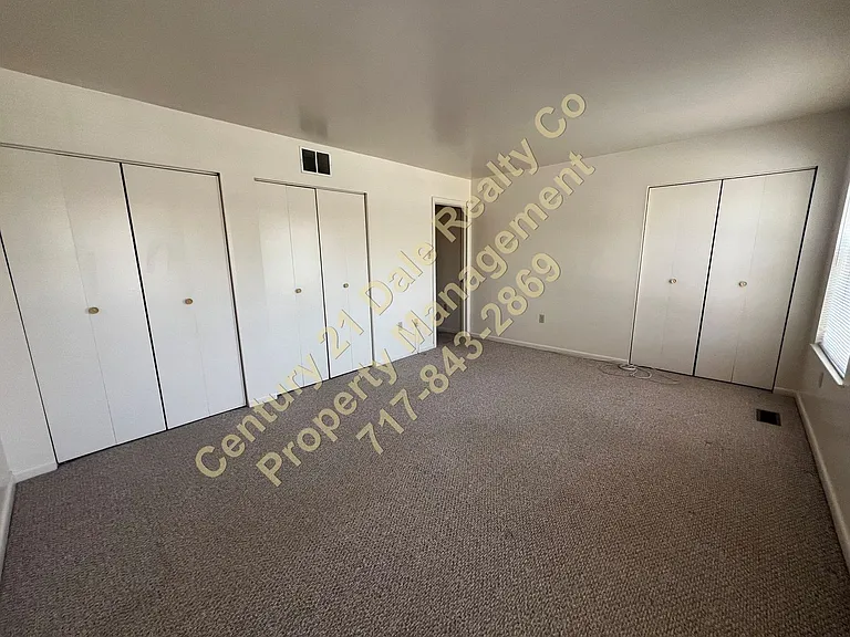45 Williamstown Cir — Photo 15