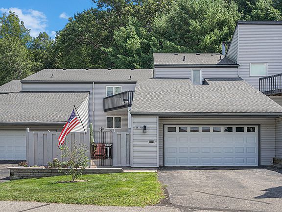 2nd image of 2823 Breckenridge Dr