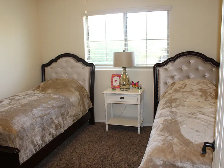 4609 E Thorn Tree Dr — Photo 18
