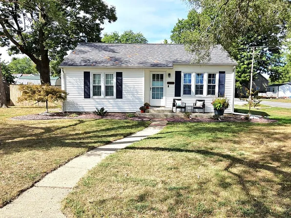 201 Oak St, Hoffman, IL 62250