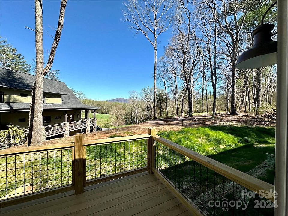 2nd image of 188 Cascade Ridge Rd