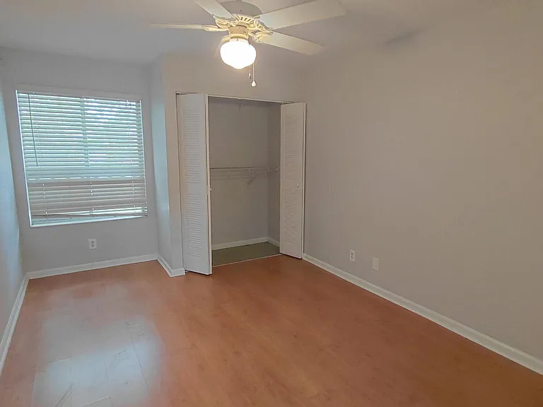 2147 Discovery Cir W — Photo 16