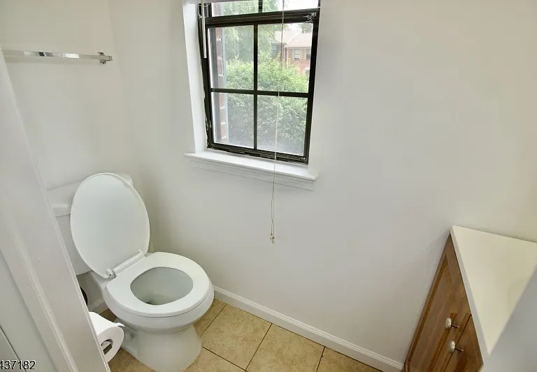 78 Woodward Ln — Photo 12