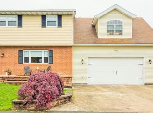 1175 Walter St, Trexlertown, PA 18087