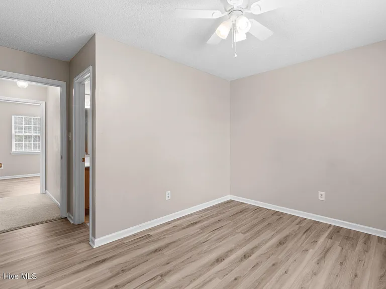 2065 Brandymill Ln — Photo 12