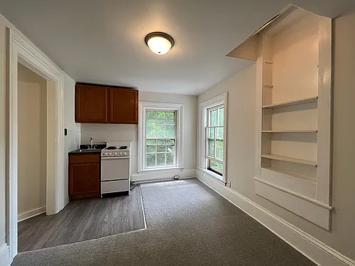 401 W Jackson St #8 Photo 1