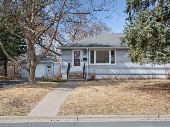 6539 Drew Ave N, Brooklyn Center, MN 55429