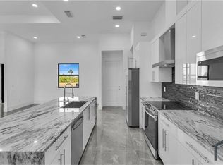 1116 NW 31st Pl, Cape Coral, FL 33993