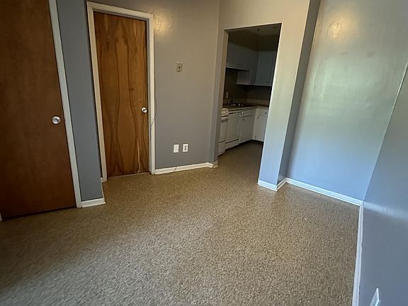 3rd image of 18051 Lakeshore Blvd #304