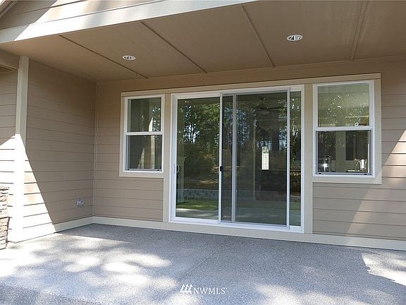 5th image of 4323 Caddyshack Dr NE Lot 62
