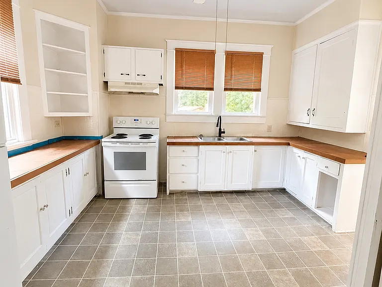 708 D St #1W — Photo 6