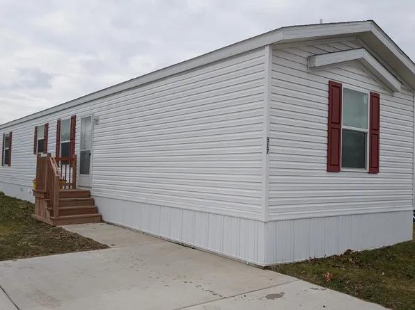 517 Lemon St, Westland, MI 48186