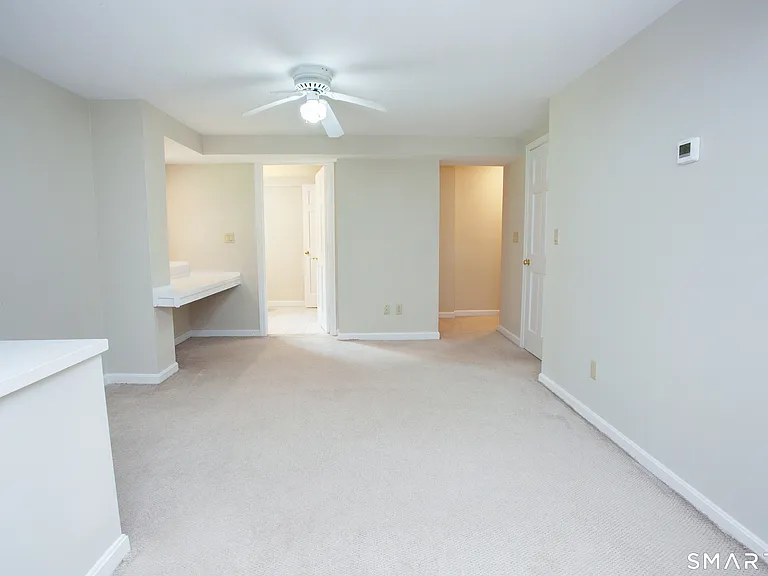 24 Old Mill Dr — Photo 34