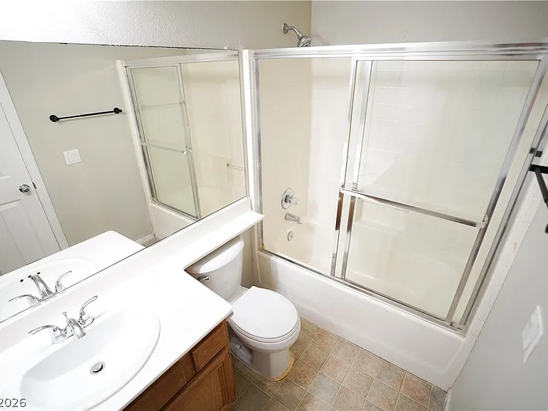 2236 Le Conte Ave #0 — Photo 10