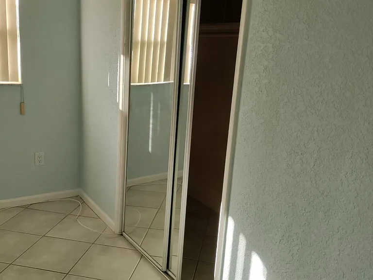 308 SW 18th Ave — Photo 18