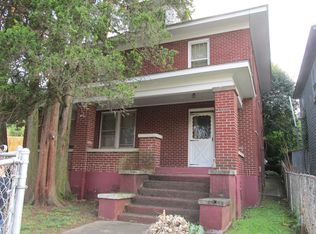 1033 12th St SE, Roanoke, VA 24013
