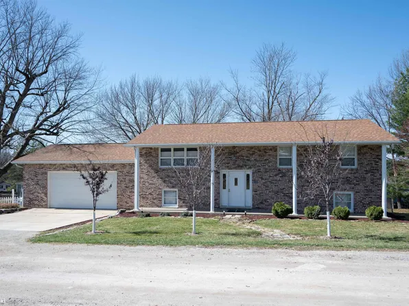 1435 Clinton St, Warsaw, IL 62379