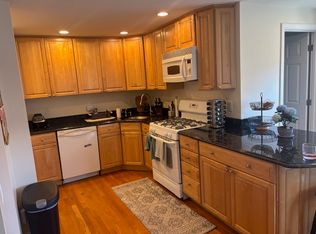 134 Prince St APT 4, Boston, MA 02113