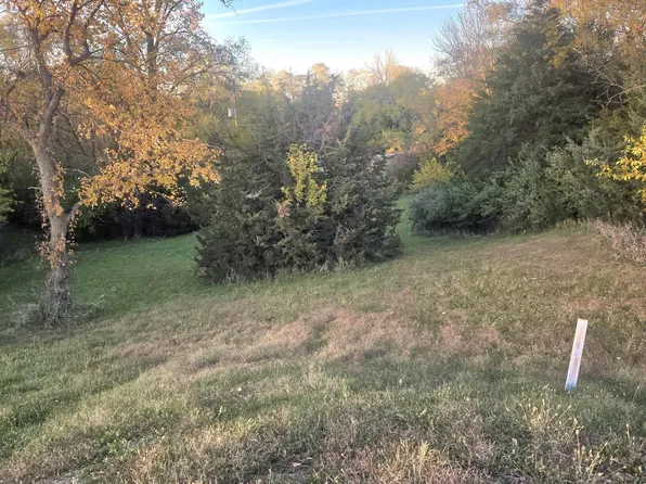 2106 Murray Rd, Plattsmouth, NE 68048