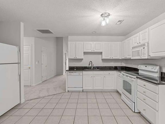 5th image of 11330 Involute Pl APT 100