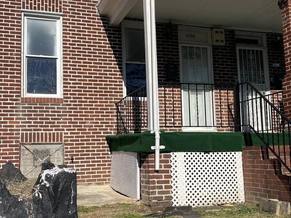 3300 Ravenwood Ave, Baltimore, MD 21213