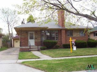 24340 Eastwood St, Oak Park, MI 48237
