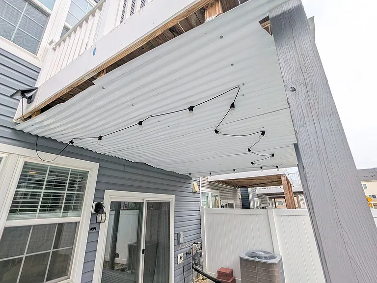 5143 Constitution St — Photo 13