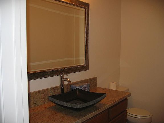 Gorgeous bath appointments