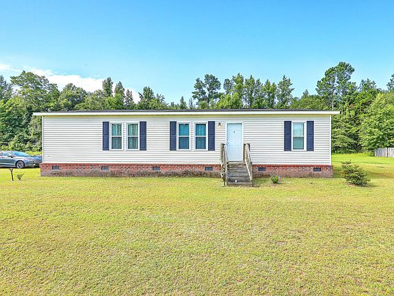 2nd image of 2766 Hughes Dr