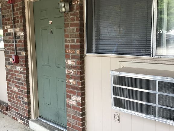 3rd image of 276 White Bridge Pike APT 81