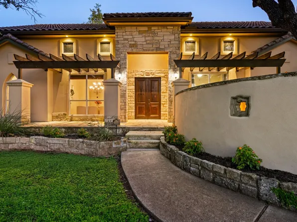 901 Palos Verdes, Leander, TX 78641
