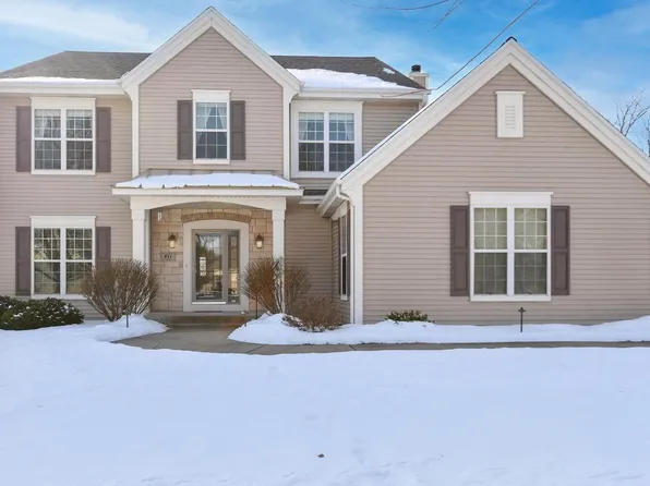 955 Dana LANE, Waukesha, WI 53189