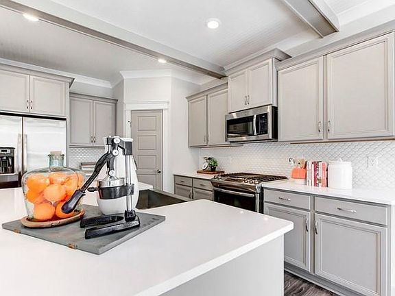 3rd image of 4210 Mary Ruth Way