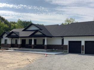 14 Greenlaw Ct, Springwater, ON L0L1V0