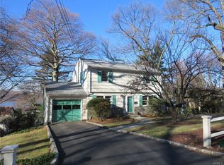 111 Bellair Dr, Dobbs Ferry, NY 10522