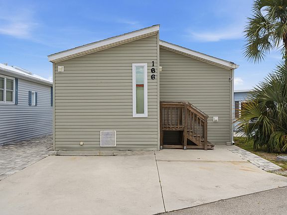 2nd image of 166 Nettles Boulevard