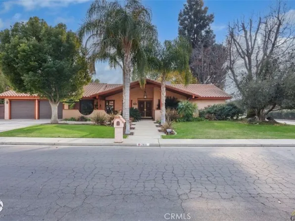 7611 De Colores Ct, Bakersfield, CA 93309