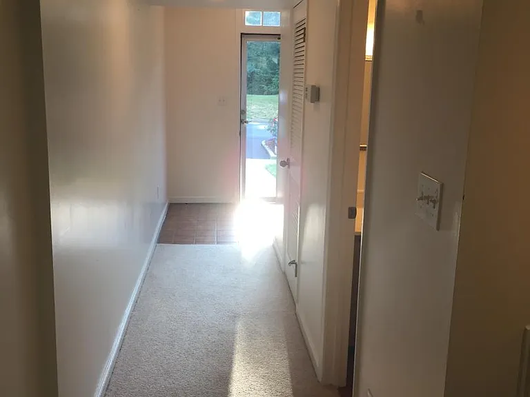 4031 Bush Lake Pl — Photo 7