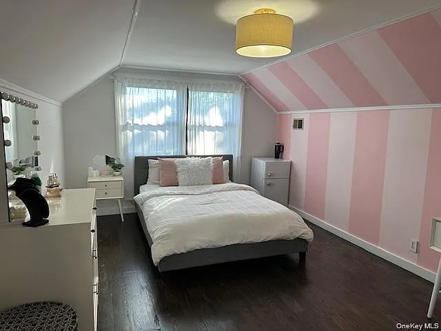 120 Longfellow Rd — Photo 19