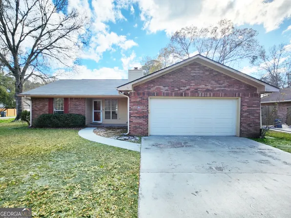 157 W Peach Ave, Kingsland, GA 31548