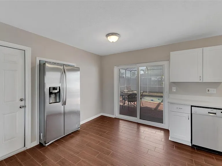 412 Flamingo Dr — Photo 16