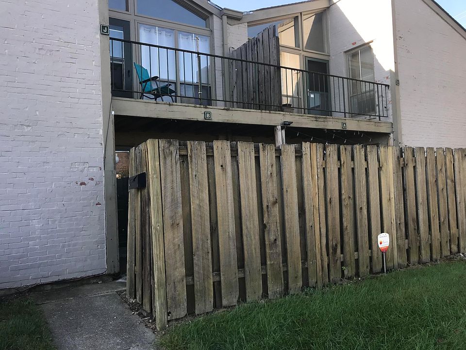 1st image of 4710 Charecote Ln APT B