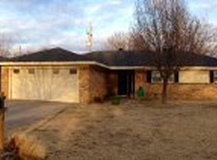 2308 Cherokee Dr, Pampa, TX 79065