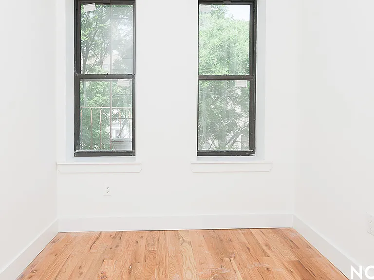 257 Hart St #2B — Photo 7