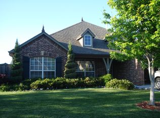 2415 W. C. St, Jenks, OK 74132
