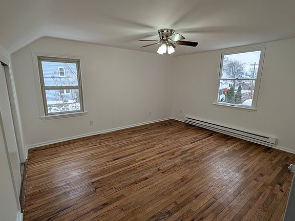 2nd image of 550 E 3rd Ave